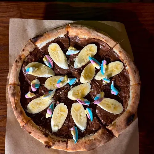 Pizza cu NUTELLA 